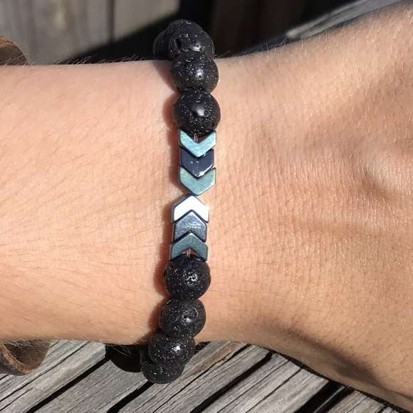 CUSTOM Blue Hematite Vitality Bracelet - Picture 4 of 5